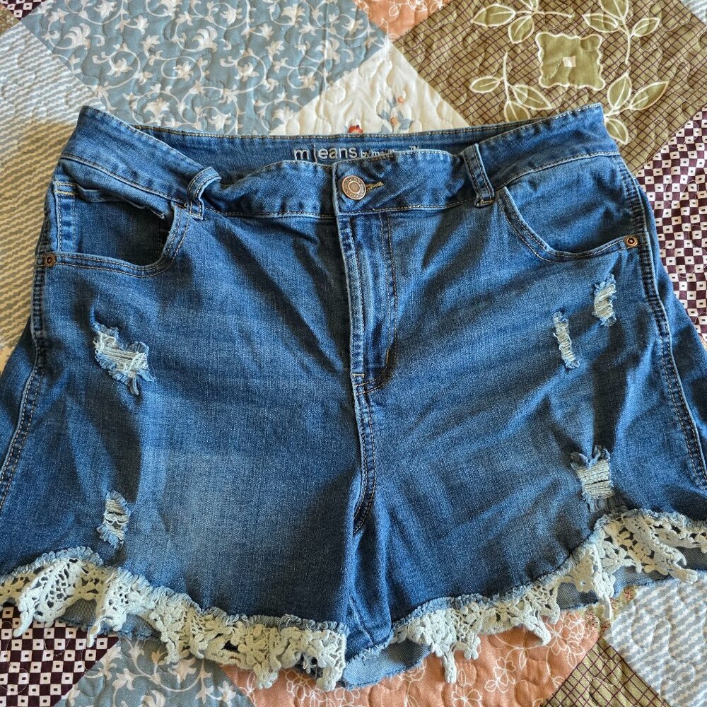 m jeans Dark High Rise Crochet Hem